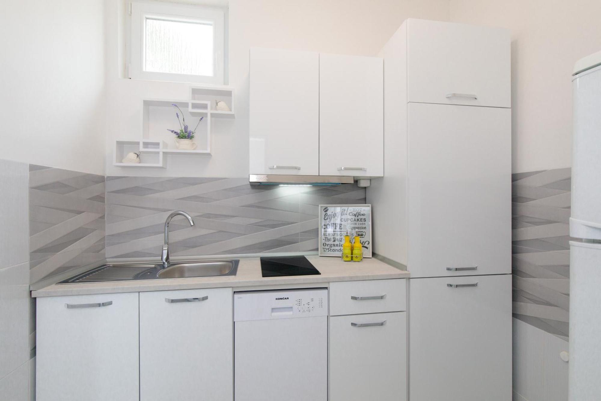 Apartment Tara With Seaview クルク エクステリア 写真